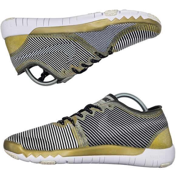 Athletic_Shoes